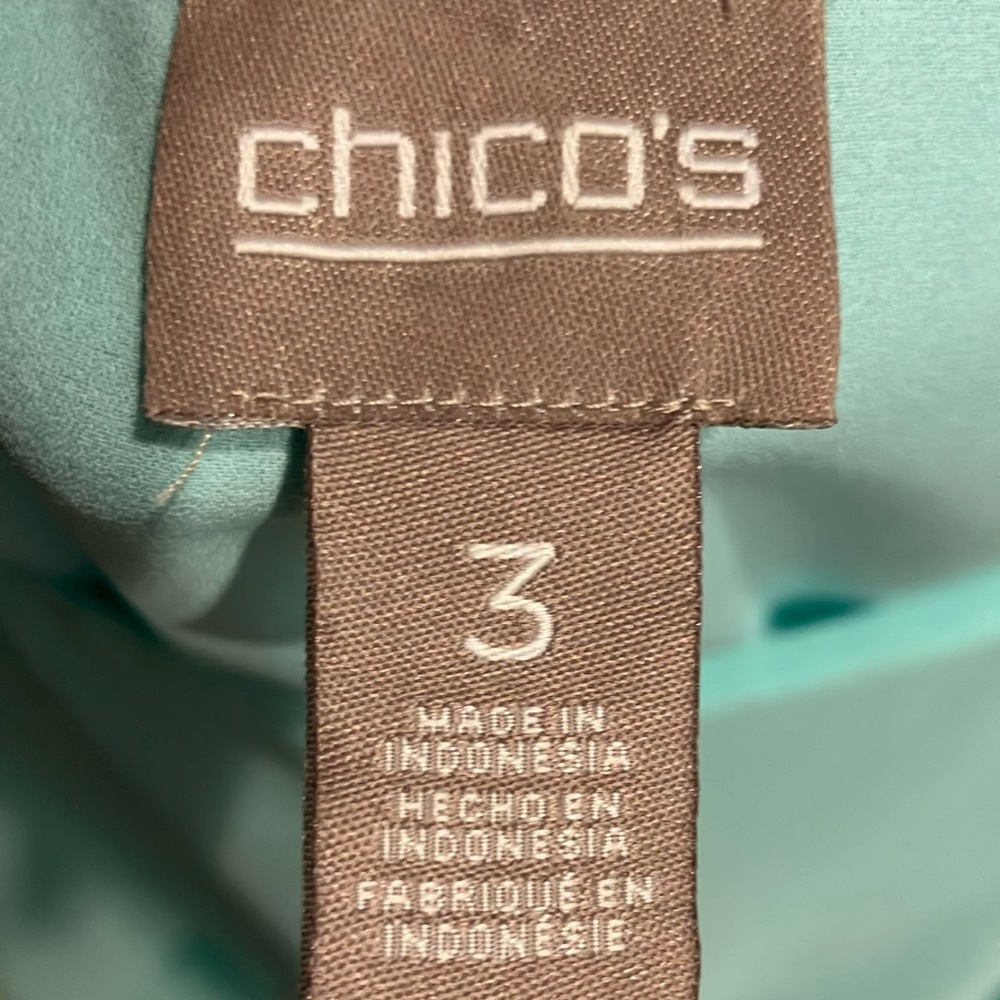 Chico's Size 3 (L) Seafoam Green Tiered Lightweight Flowy Blouse Tunic Length - Picture 4 of 12